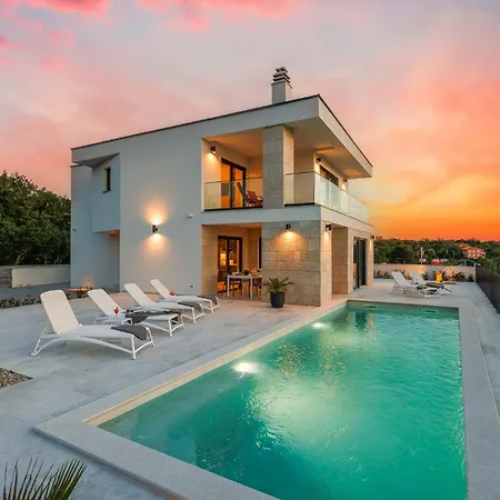 Amaris In With Sea View, Krk Villa Malinska
