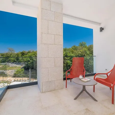 Villa Amaris In With Sea View, Krk *