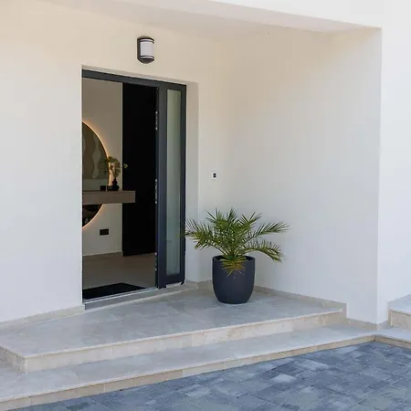 Villa Amaris In With Sea View, Krk Malinska
