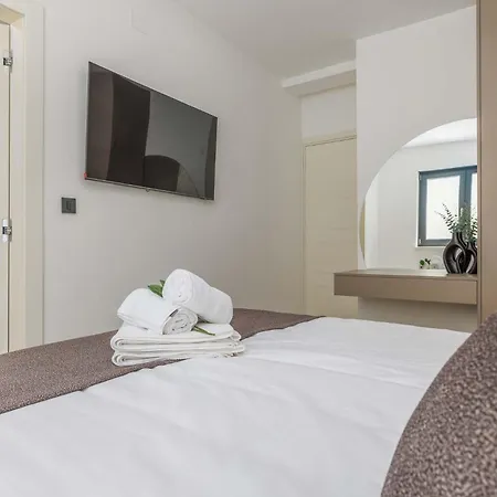 Amaris In With Sea View, Krk