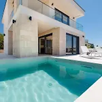 Villa Amaris In With Sea View, Krk Malinska