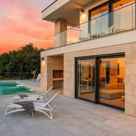 Amaris In With Sea View, Krk Villa